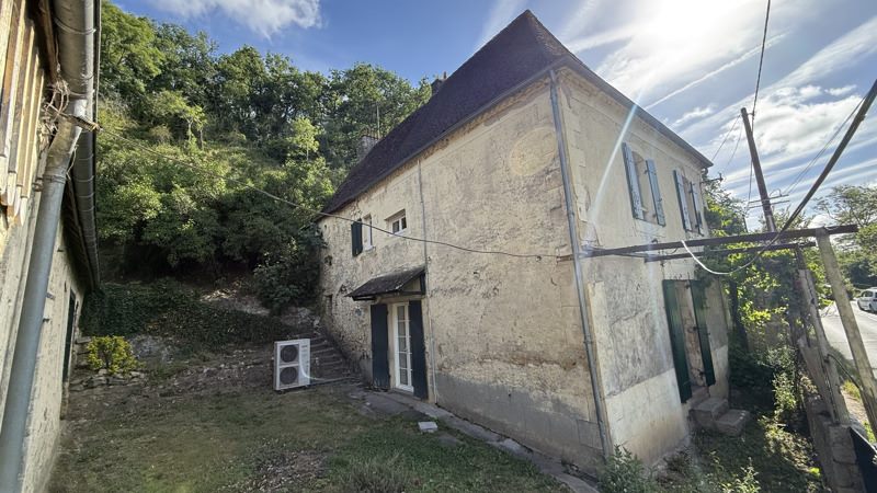 Vente Maison ST CHAMASSY - 6 pièces -71 m² - (24260)