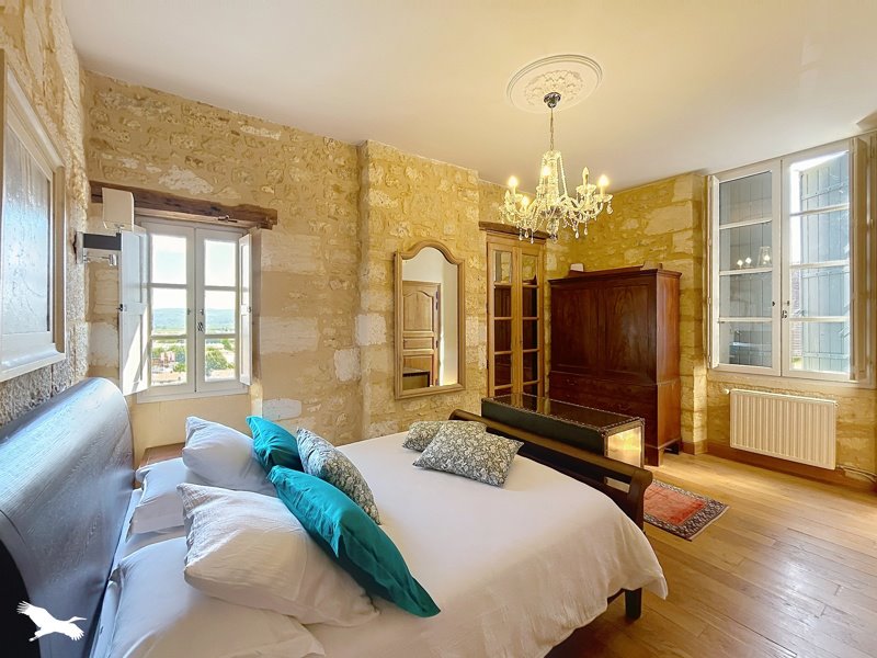 Vente Maison Saint-Cyprien - 7 pièces -225 m² - (24220)