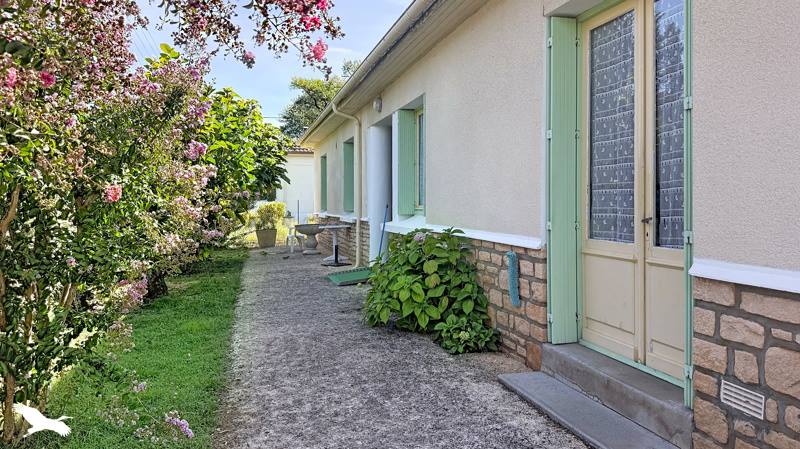 Vente Maison LE BUGUE 24260 10 pièces - 145 m²