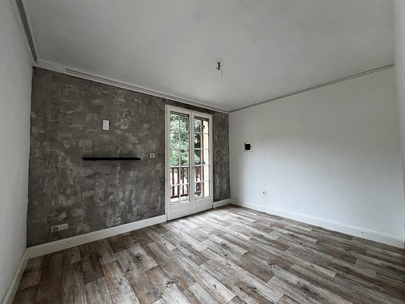 Vente Maison Saint-Capraise-de-Lalinde - 5 pièces -132 m² - (24150)