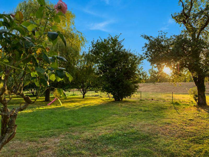 Vente Maison BERTHENAY - 7 pièces -250 m² - (37510)