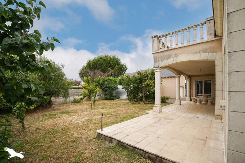 Vente Maison LA RICHE - 5 pièces -244 m² - (37520)