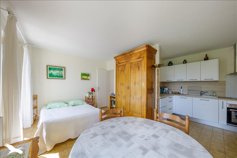 Vente Maison CHASSIGNOLLES - 6 pièces -138 m² - (36400)
