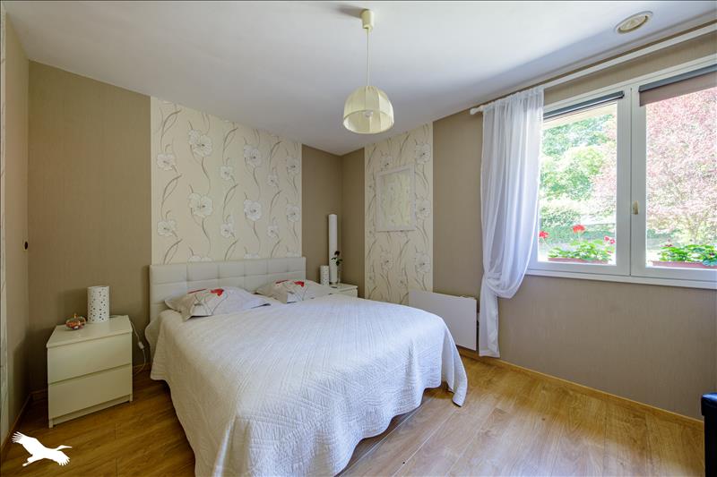 Vente Maison CHASSIGNOLLES - 6 pièces -138 m² - (36400)