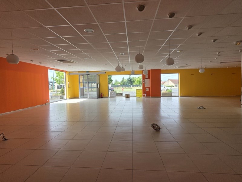 Vente Local commercial La Châtre - -  250 m² - (36400)