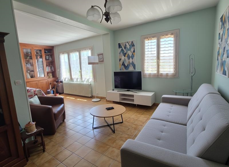 Vente Maison LA CHATRE - 9 pièces -158 m² - (36400)