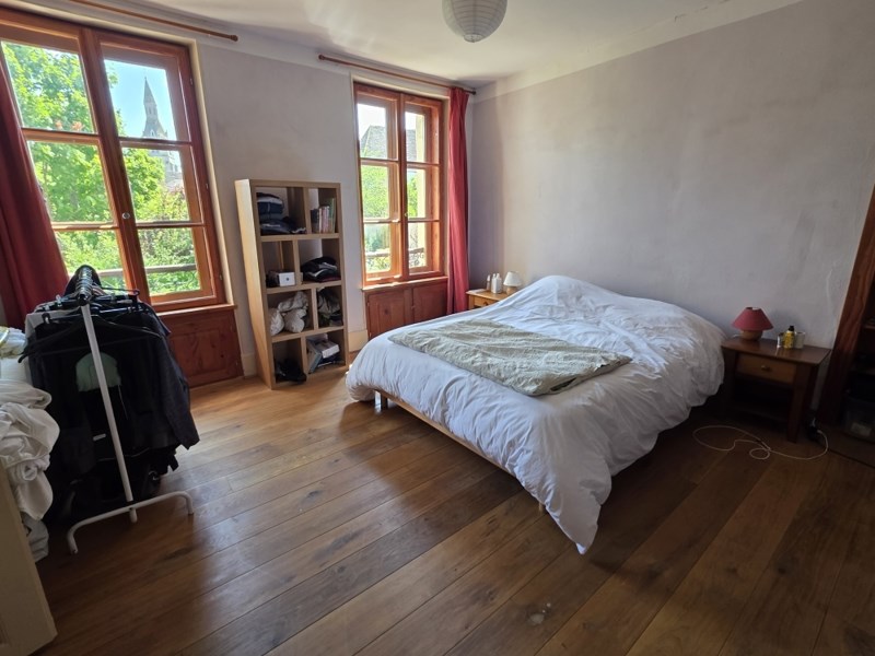 Vente Maison LA CHATRE - 7 pièces -177 m² - (36400)