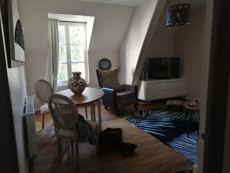 Vente Maison LA CHATRE - 7 pièces -177 m² - (36400)