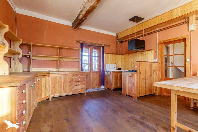 Vente Maison LA CHATRE - 7 pièces -177 m² - (36400)