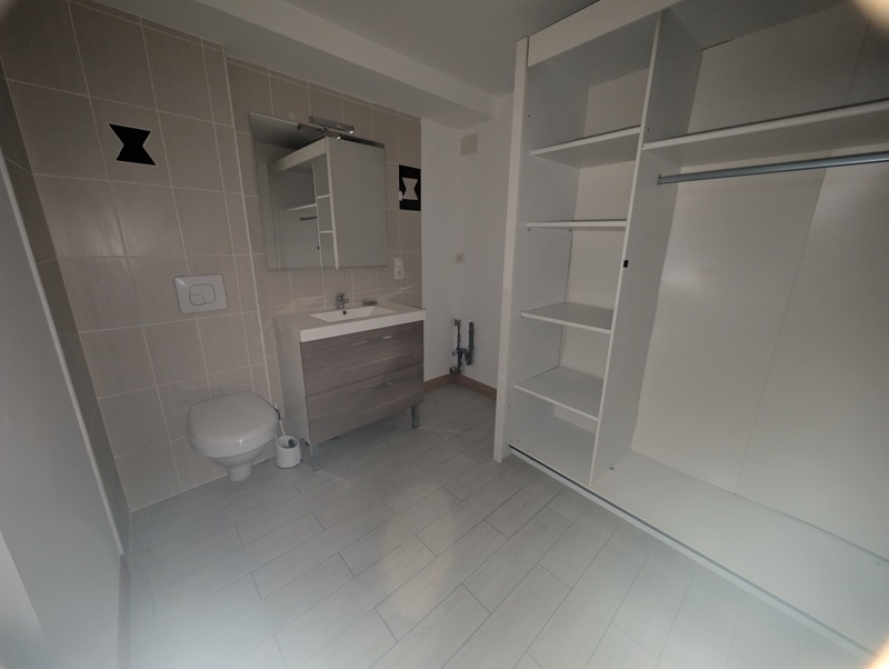 Vente Appartement LA CHATRE - 2 pièces -64 m² - (36400)
