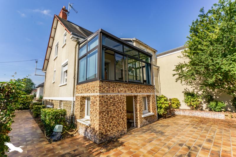 Vente Maison LA CHATRE - 5 pièces -152 m² - (36400)