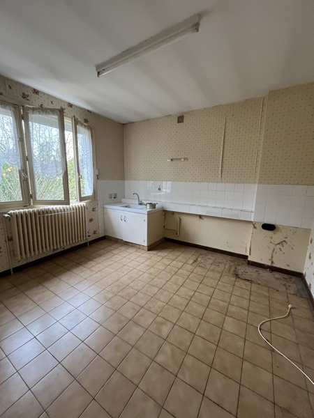 Vente Maison Châteaumeillant - 4 pièces -120 m² - (18370)