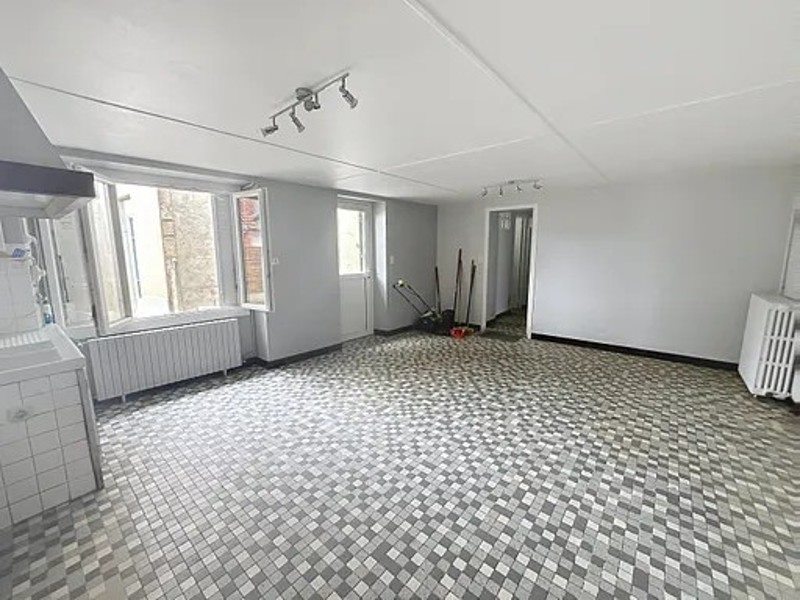 Vente Maison Néret - 8 pièces -170 m² - (36400)