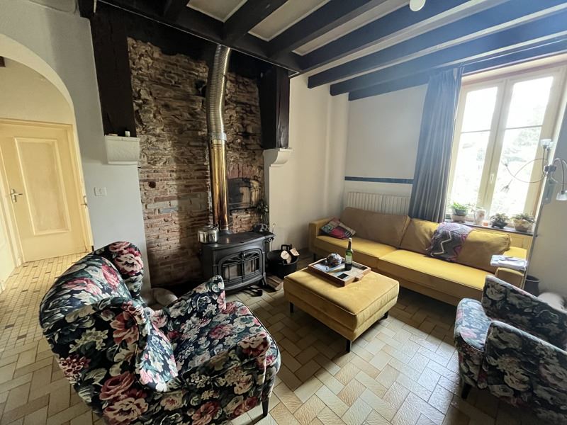 Vente Maison ST DENIS DE JOUHET - 7 pièces -138 m² - (36230)