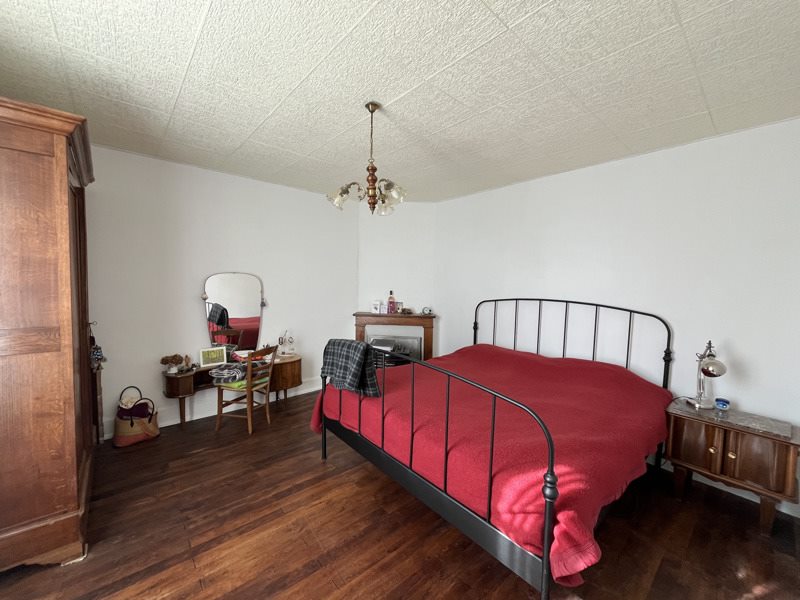 Vente Maison ST DENIS DE JOUHET - 7 pièces -138 m² - (36230)