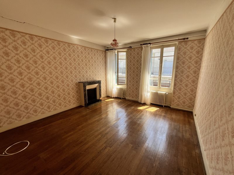 Vente Maison CHATEAUMEILLANT - 5 pièces -130 m² - (18370)