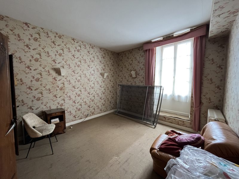 Vente Maison ST DENIS DE JOUHET - 6 pièces -101 m² - (36230)