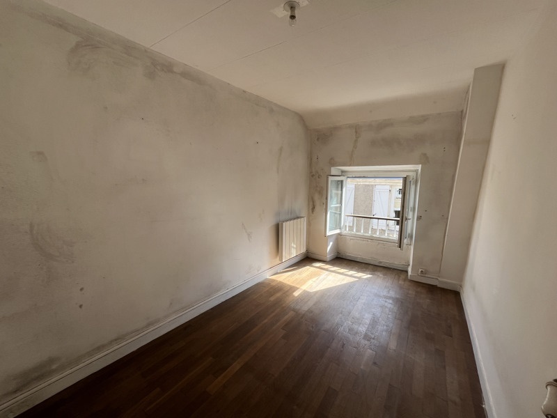 Vente Maison LA CHATRE - 4 pièces -62 m² - (36400)