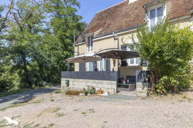 Vente Maison MONTGIVRAY 36400 8 pièces - 180 m²
