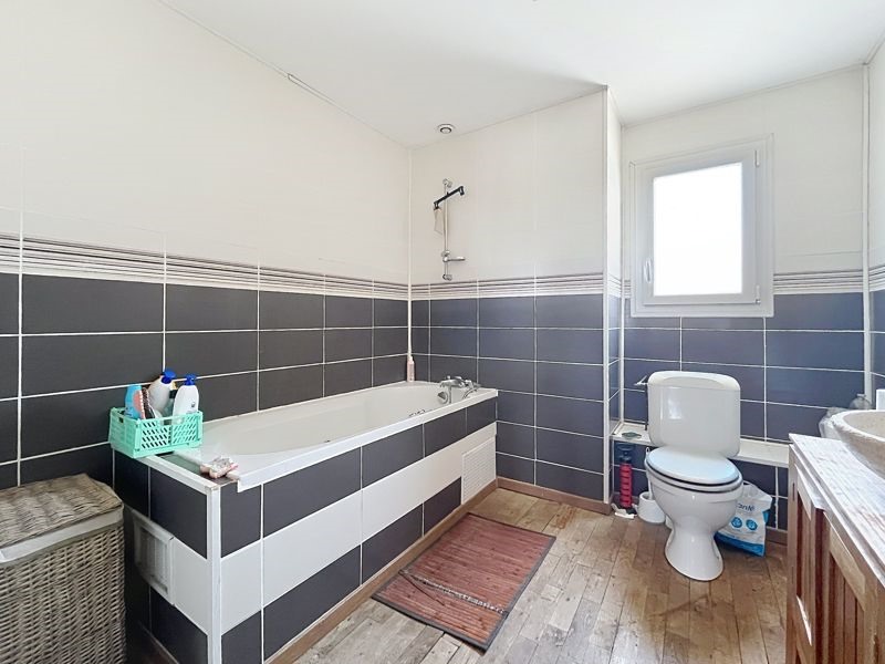 Vente Maison Vicq-Exemplet - 7 pièces -164 m² - (36400)