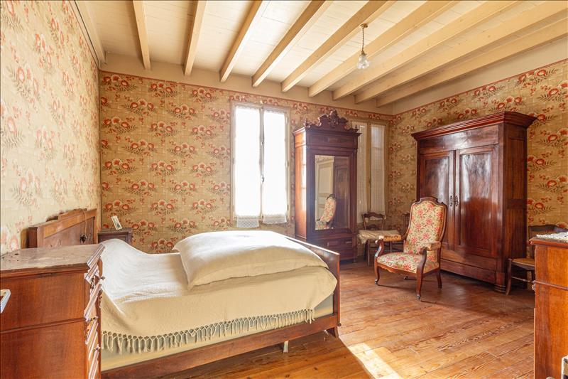 Vente Maison AVIGNONET LAURAGAIS - 7 pièces -213 m² - (31290)
