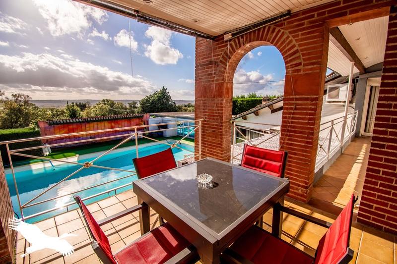 Vente Maison MONTGAILLARD LAURAGAIS - 10 pièces -450 m² - (31290)