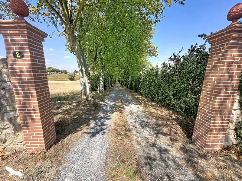 Vente Maison VAUX - 8 pièces -284 m² - (31540)