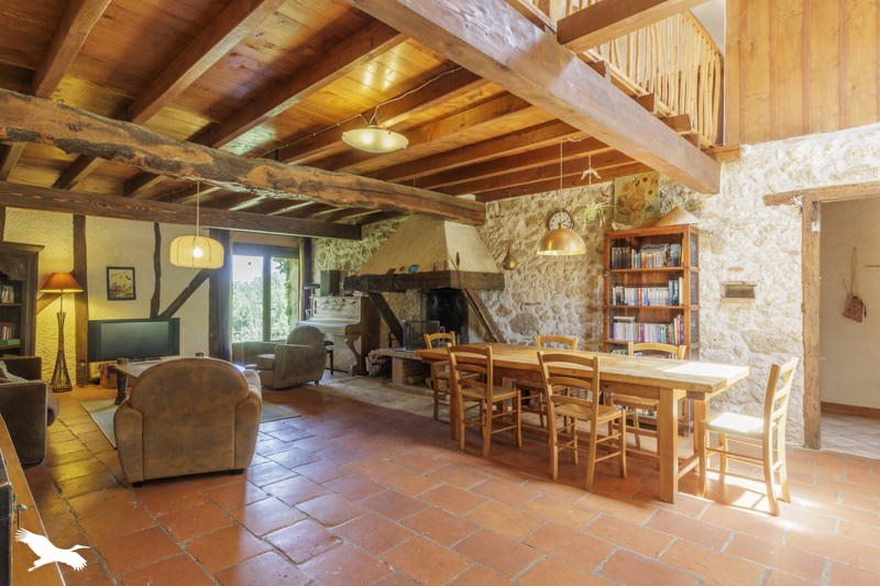 Vente Maison CARLA BAYLE - 6 pièces -217 m² - (09130)