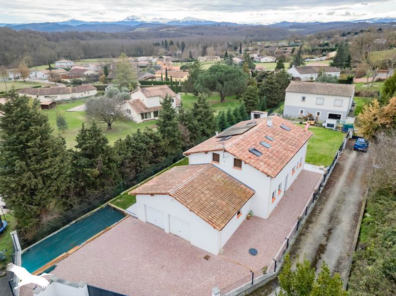 Vente Maison LES PUJOLS - 5 pièces -178 m² - (09100)