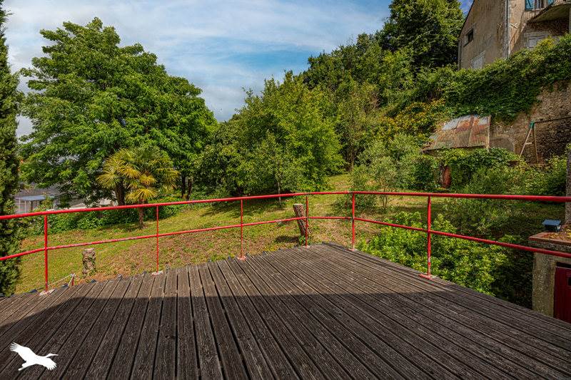 Vente Maison LUSSAULT SUR LOIRE - 6 pièces -125 m² - (37400)