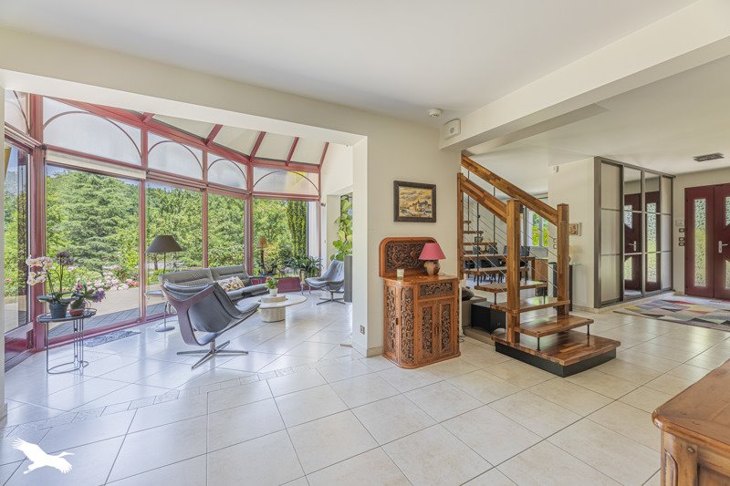 Vente Maison NAZELLES NEGRON - 7 pièces -220 m² - (37530)