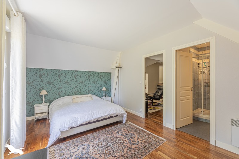 Vente Maison NAZELLES NEGRON - 7 pièces -220 m² - (37530)
