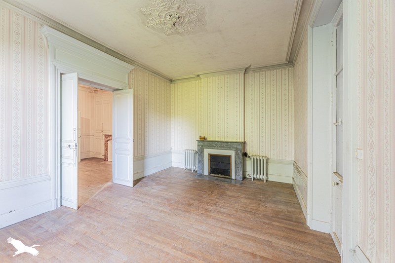 Vente Maison POCE SUR CISSE - 8 pièces -300 m² - (37530)