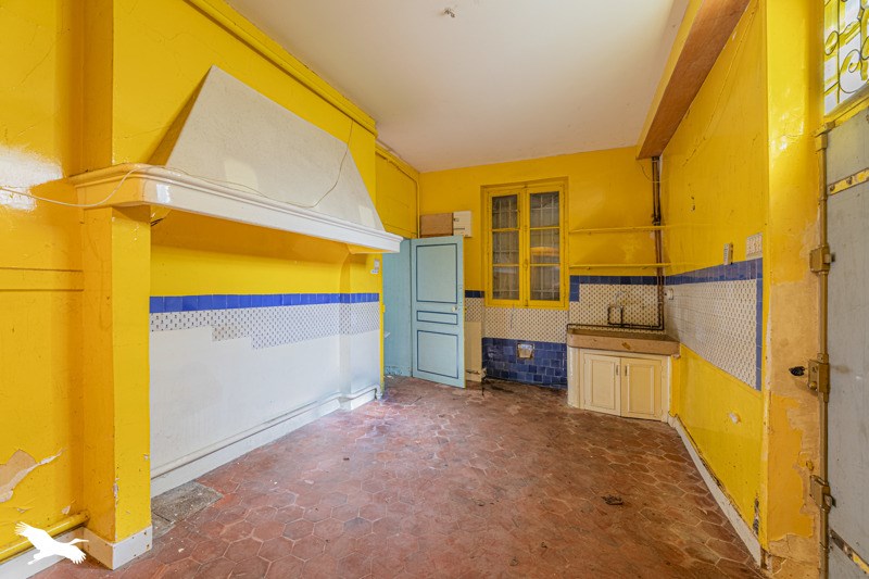 Vente Maison POCE SUR CISSE - 8 pièces -300 m² - (37530)