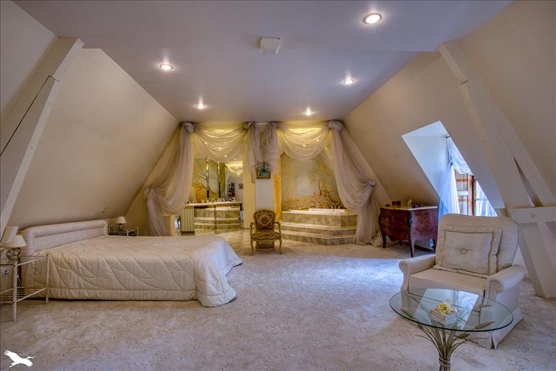 Vente Maison STE MONDANE - 9 pièces -327 m² - (24370)