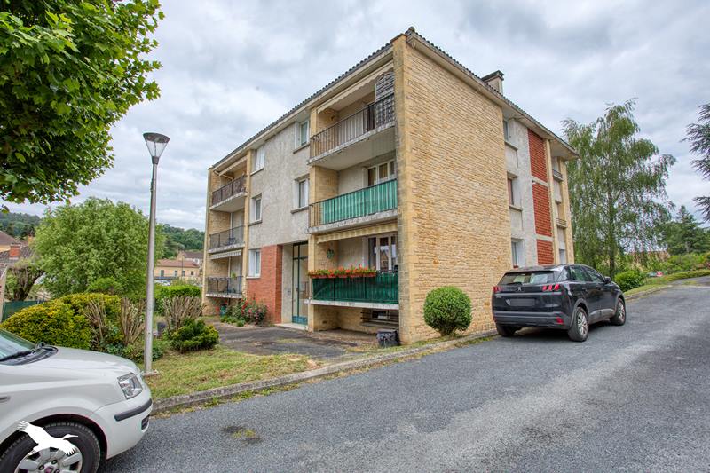 Vente Appartement Sarlat-la-Canéda - 4 pièces -90 m² - (24200)