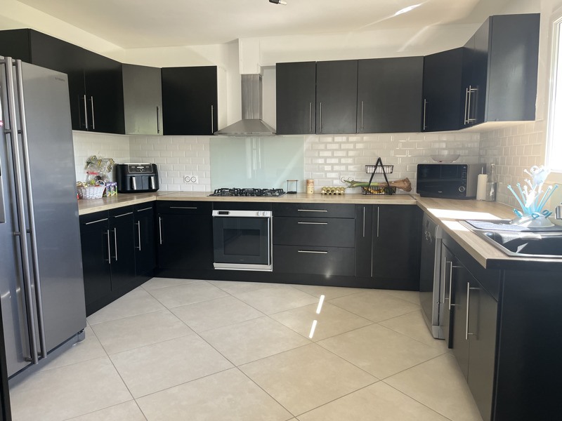 Vente Maison NEUVILLE BOSC - 7 pièces -172 m² - (60119)