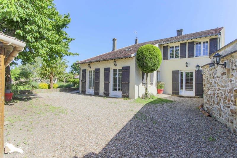 Vente Maison MONNEVILLE - 5 pièces -135 m² - (60240)