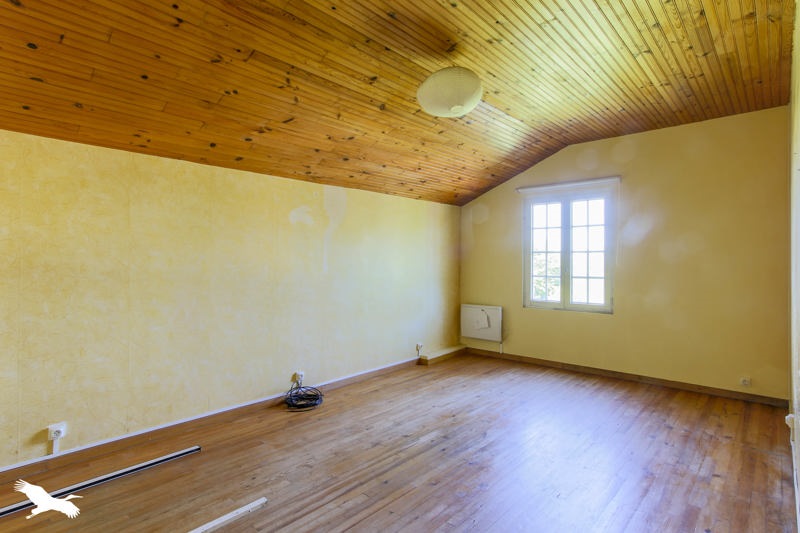 Vente Maison MONNEVILLE - 5 pièces -135 m² - (60240)