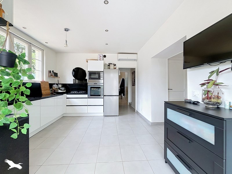 Vente Maison FRESNE LEGUILLON - 8 pièces -155 m² - (60240)