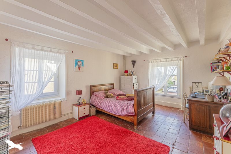Vente Maison LE LIEGE - 5 pièces -180 m² - (37460)