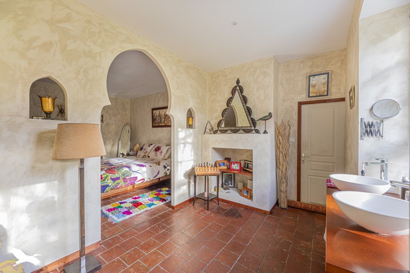Vente Maison LE LIEGE - 5 pièces -180 m² - (37460)