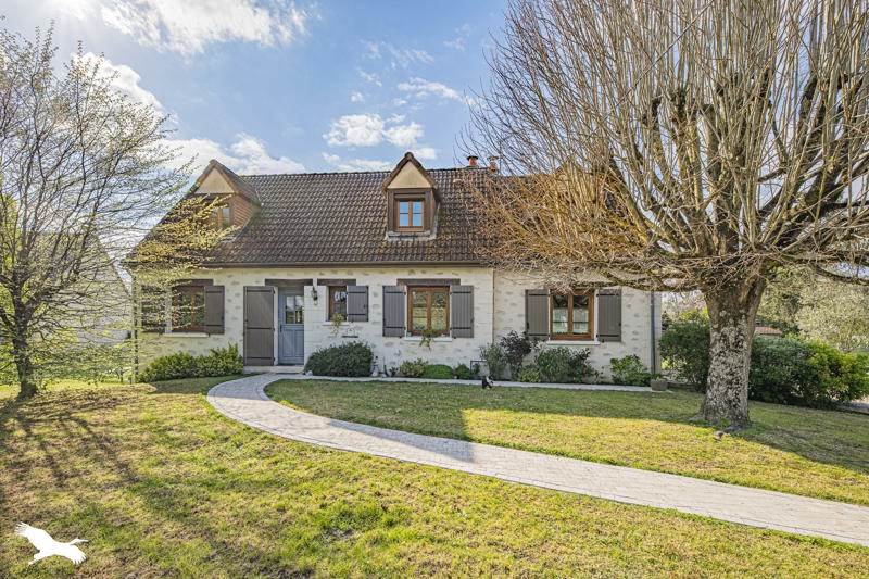 Vente Maison ATHEE SUR CHER - 9 pièces -170 m² - (37270)