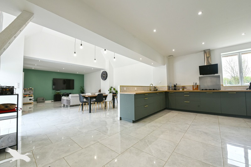 Vente Maison LUZILLE - 6 pièces -153 m² - (37150)