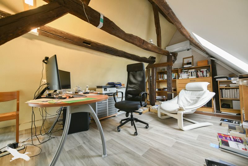 Vente Maison CIVRAY DE TOURAINE - 5 pièces -165 m² - (37150)