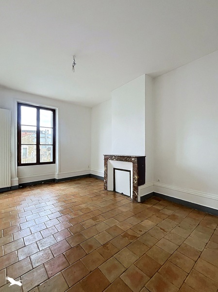 Vente Maison Civray-de-Touraine - 7 pièces -135 m² - (37150)