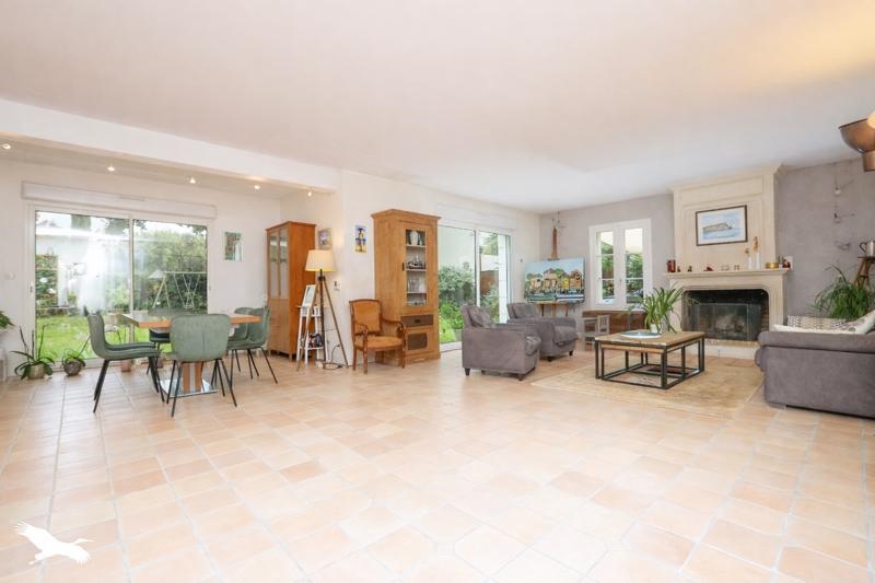 Vente Maison ST AVERTIN - 7 pièces -234 m² - (37550)