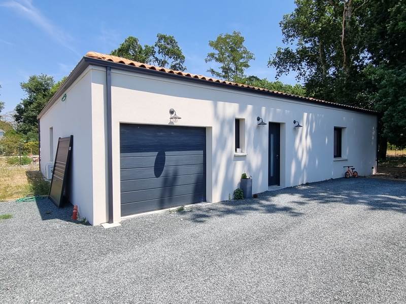 Vente Maison LA TREMBLADE - 4 pièces -106 m² - (17390)