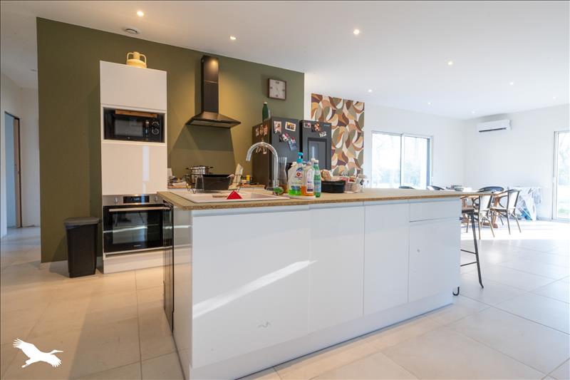Vente Maison LA TREMBLADE - 4 pièces -106 m² - (17390)