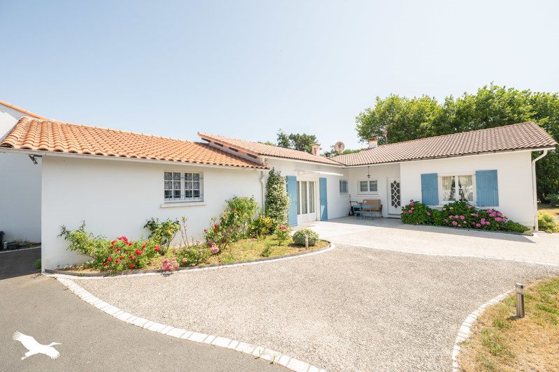 Vente Maison LA TREMBLADE - 5 pièces -124 m² - (17390)